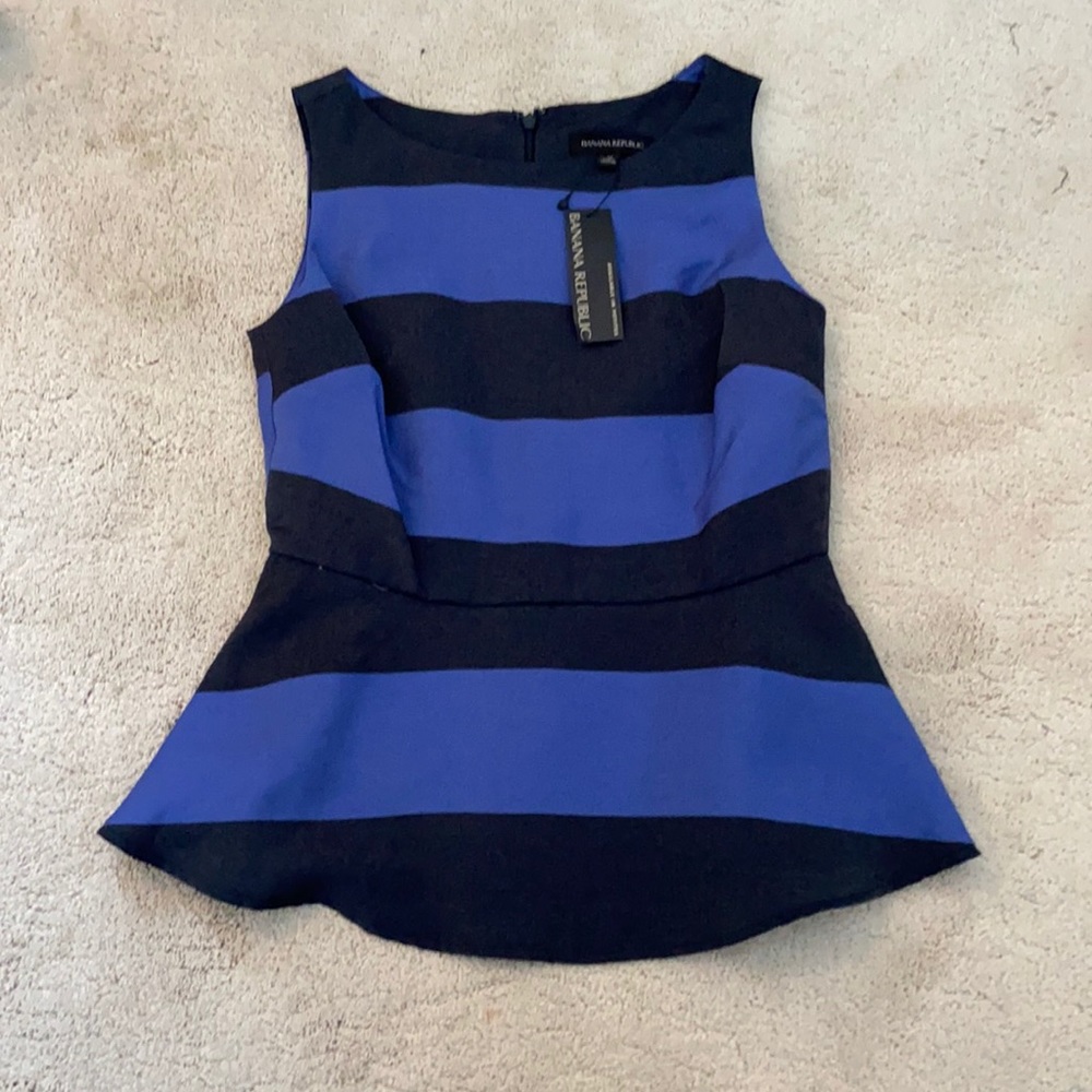 Banana Republic peplum top size 0. NWT